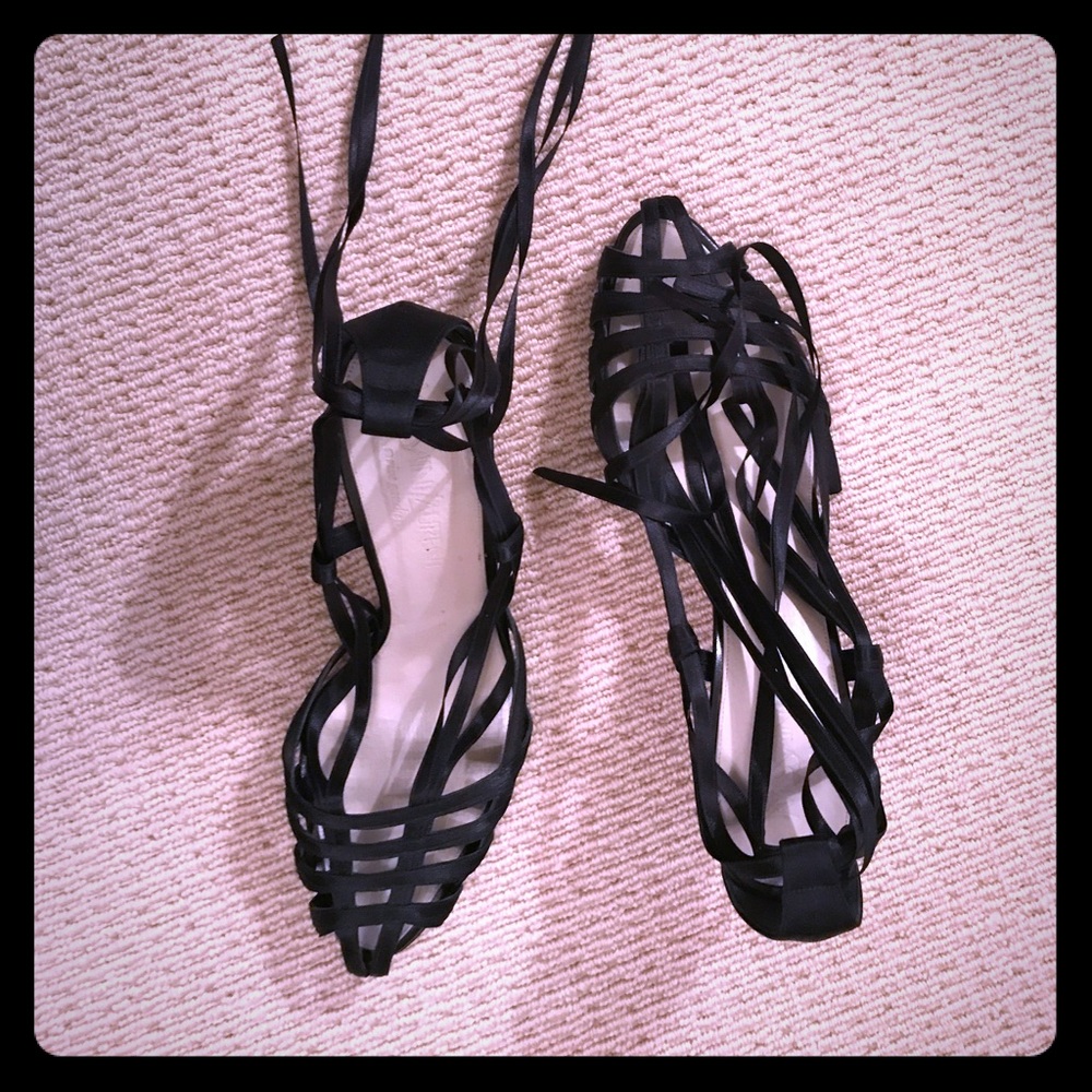 Yves Saint Laurent ribbon tie heels